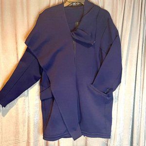 Carbon 38 Size Large Lightweight Navy Blue Jacket